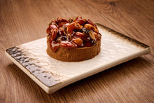 將圖片載入圖庫檢視器 Menu 38 毛豆濃湯 #脆皮燒豬腩肉 #焦糖蘋果醬伴碟 #咖啡焦糖果仁撻