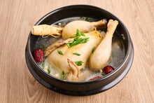 將圖片載入圖庫檢視器 Menu 35 #韓式前菜小食 #海鮮韓式煎餅 #韓式炸雞 #人蔘雞 #朱古力慕斯