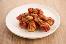 將圖片載入圖庫檢視器 Menu 35 #韓式前菜小食 #海鮮韓式煎餅 #韓式炸雞 #人蔘雞 #朱古力慕斯