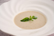 將圖片載入圖庫檢視器 Menu 36 #茄子濃湯 #蜆高湯青瓜卷 #牛骨髓配鷹嘴豆蓉 #開心果soufflé配自制紅茶雪糕