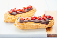 將圖片載入圖庫檢視器 Menu 01 #香草麵包粉青口 #白酒燉牛尾 #吉士醬朱古力泡芙