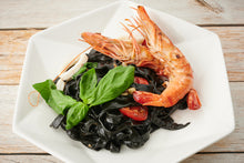 將圖片載入圖庫檢視器 Menu 14 #鴨胸沙律 #海鮮墨汁麵 #蘋果撻