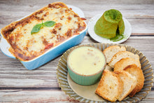 將圖片載入圖庫檢視器 Menu 24 #雞肝醬配吐司 #羊肉千層麵 #抺茶心太軟